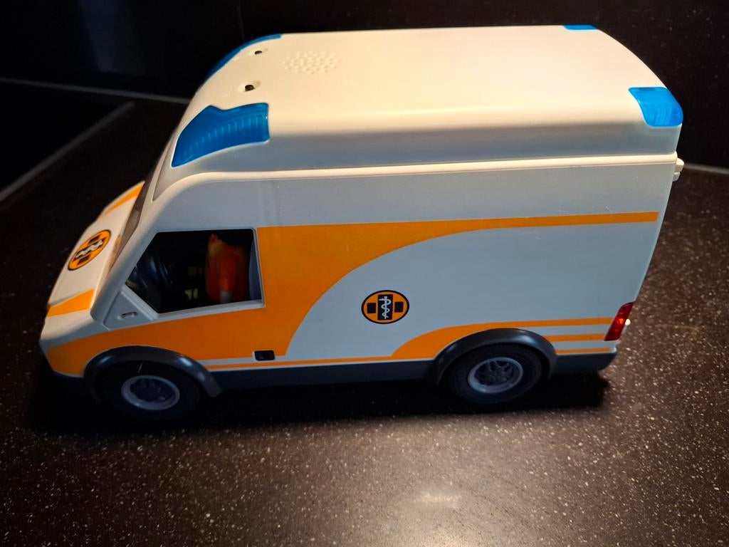 Playmobil ziekenwagen, Kinderen en Baby's, Speelgoed | Playmobil, Ophalen of Verzenden
