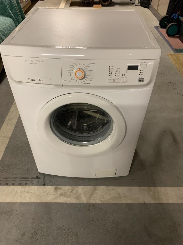 Electrolux Intuition 6Kg wasmachine, Ophalen, 1200 tot 1600 toeren, 4 tot 6 kg, Handwasprogramma