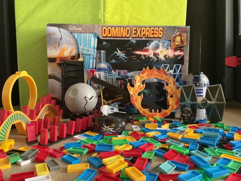 Domino express: classic & Star Wars, Ophalen of Verzenden, Gebruikt