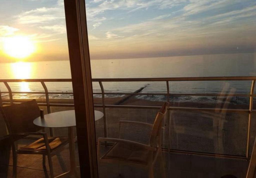 Vakantieappart. Zeedijk Westende/Middelkerke gar. strandk., Immo