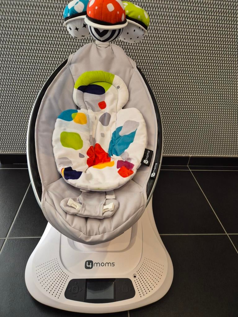 4moms mamaRoo met accessoire newborn insert, Kinderen en Baby's, Ophalen, Zo goed als nieuw