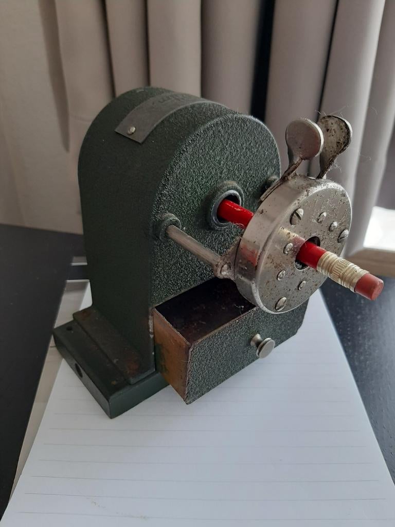 Old PALM Instrument Sweden puntenslijper, Ophalen of Verzenden, Zo goed als nieuw