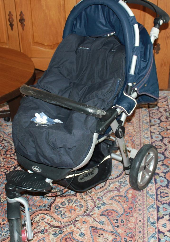 MATERIEL DE PUERICULTURE ET LIT, Autres marques, Poussette combi, Avec nacelle, Enlèvement