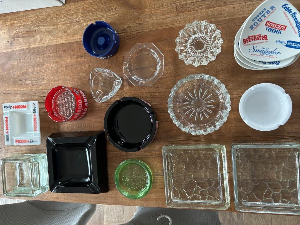 Lot de cendriers 17 pièces, Collections, Enlèvement ou Envoi, Utilisé, Cendrier