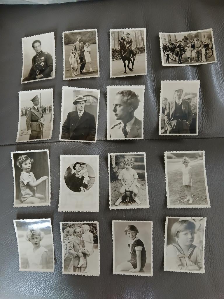 Photos Editions d'art L.A.B. séries B et F famille royale, Ophalen of Verzenden