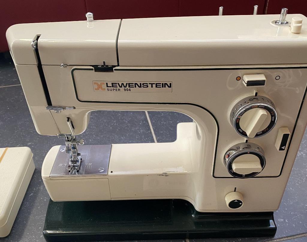 Machine à coudre Lewenstein Super 904 + sac+accessoires, Enlèvement, Utilisé, Machine à coudre, Lewenstein
