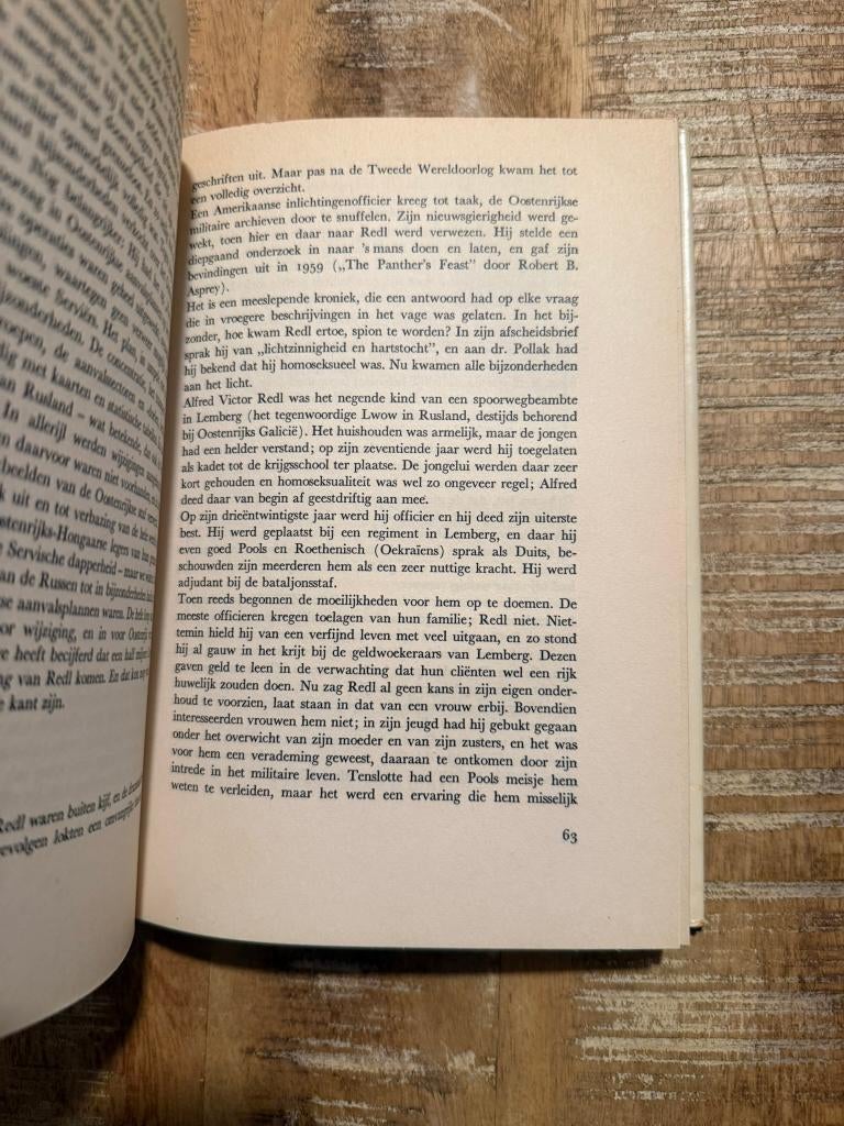 De wereld van de Spionage - Bernard Newman, Gelezen, Bernard Newman, Ophalen of Verzenden, Politiek en Staatkunde