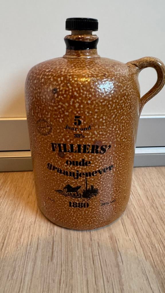 Oude kruik Filliers graanjenever . In perfecte staat ., Enlèvement ou Envoi, Comme neuf