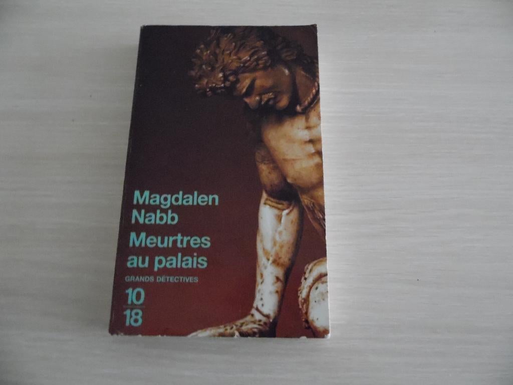 MEURTRES AU PALAIS       MAGDALEN NABB, Livres, Policiers, Comme neuf, Enlèvement ou Envoi