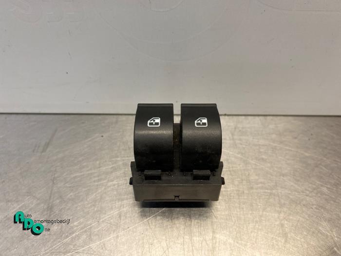 Commutateur vitre électrique d'un Fiat Punto Grande (Punto, Autos : Pièces & Accessoires, Tableau de bord & Interrupteurs, -, 3 mois de garantie