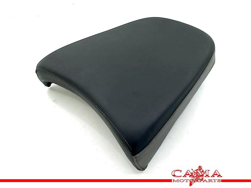 BUDDYSEAT ACHTER BMW (52537667726), Motoren, Dhr. S. di Majo, Gebruikt, Info@cama-motorparts.nl, P.J. Troelstraweg 8 8
3144 CX  MAASSLUIS, NL