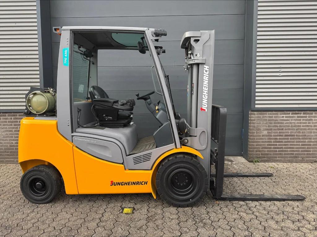Jungheinrich TFG430s 3 ton LPG heftruck (bj 2019), Zakelijke goederen, Machines en Bouw | Heftrucks en Intern transport, Heftruck