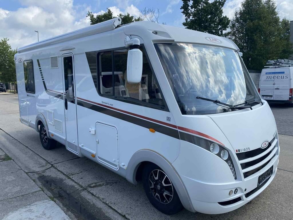 Lmc Explorer I605 Sportline, Caravans en Kamperen, Integraal, Ringverwarming, Fiat, Fietsendrager