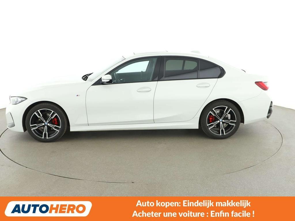 BMW 3 Serie 318 318i M Sport (année de construction 2023), Autos, BMW, 156 ch, Alcantara, Automatique, 1998 cm³