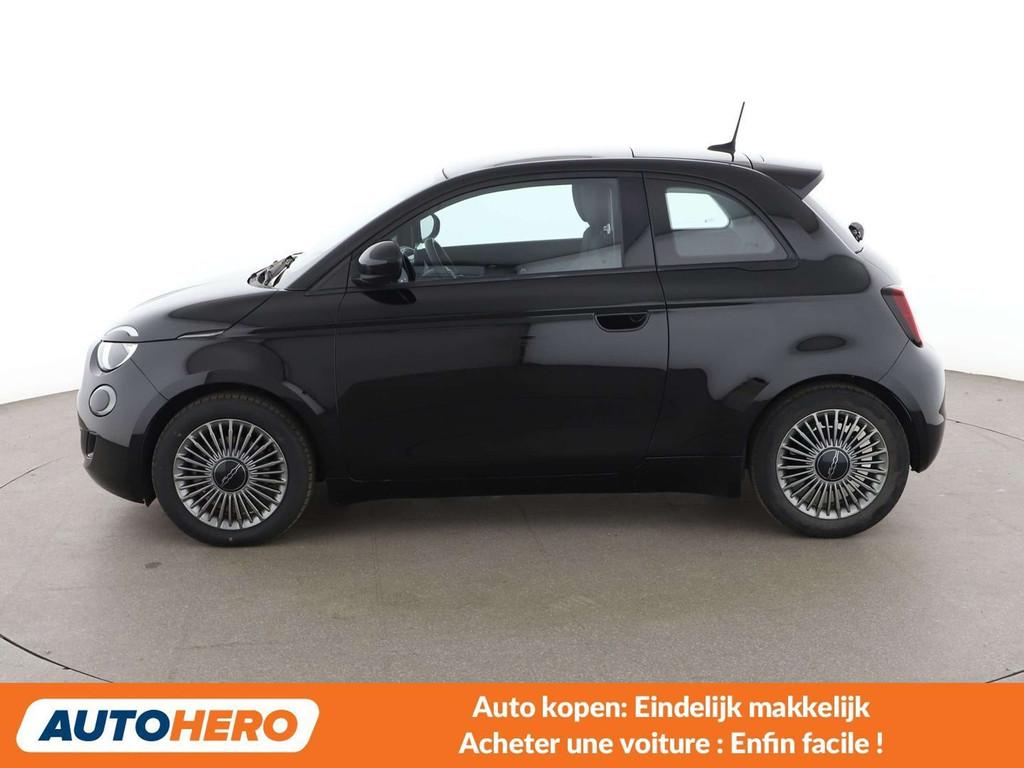 Fiat 500E electric drive 87 kW Icon (bj 2021, automaat), Auto's, 4 zetels, Stof, Zwart, 1365 kg