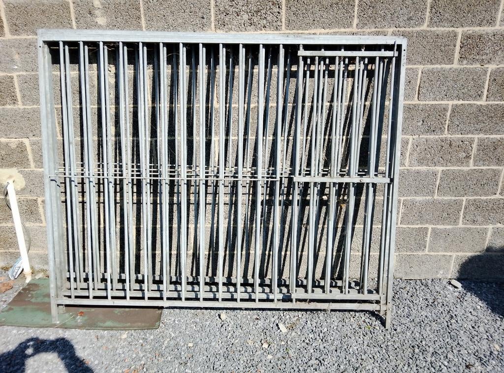 Metalen hondenren 4 panelen 2 meter breed, hoogte 1,65 meter, Dieren en Toebehoren, Ophalen