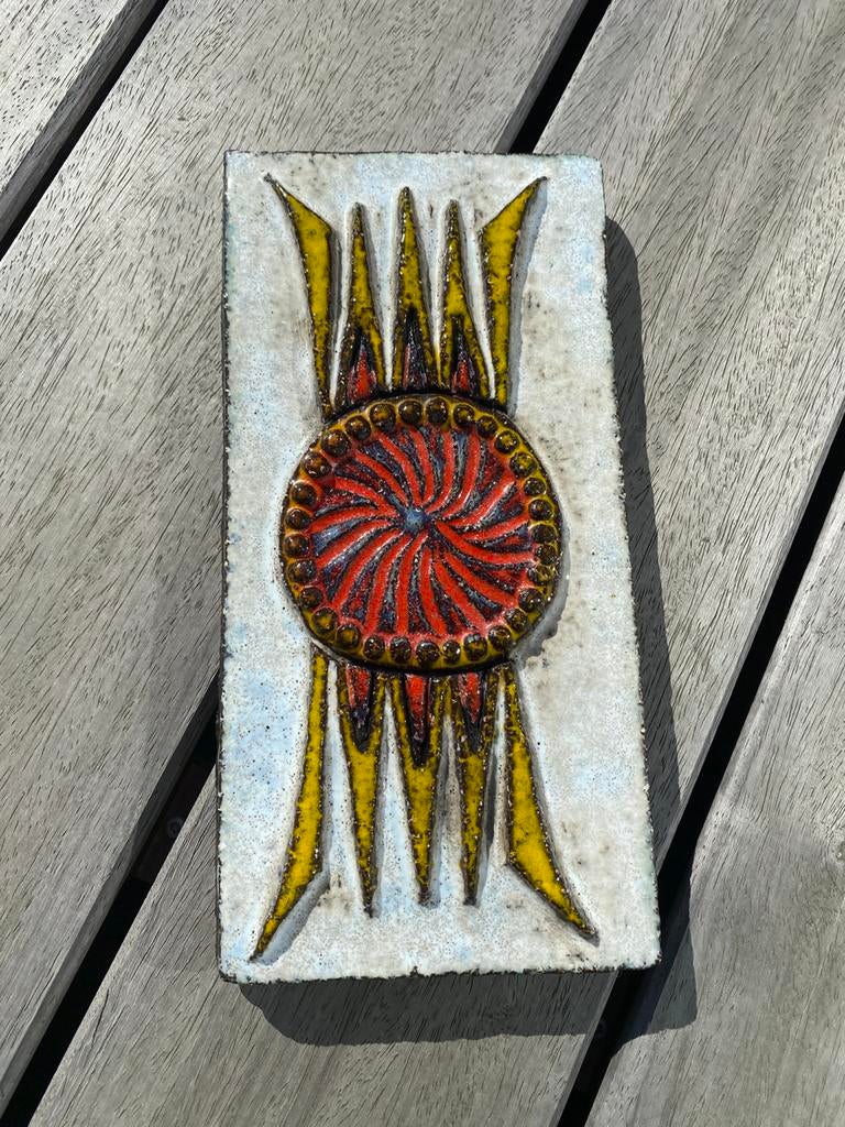 Grote tegel in keramiek van deurgreep door Jan Nolf, Antiquités & Art, Enlèvement ou Envoi