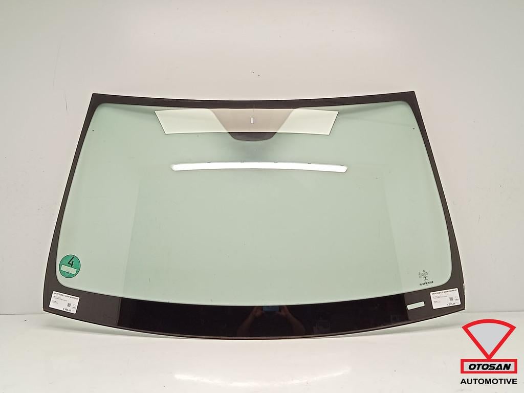 Pare-brise avant Mercedes C W204 + capteur de pluie d'origin, Mercedes-Benz AG, Mercedes-Benz, Utilisé, Mercedesstrasse 120
70372  Stuttgart, DE