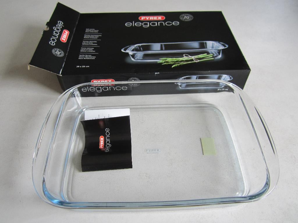 nieuwe PYREX ovenschotel, Huis en Inrichting, Keuken | Potten en Pannen, Ophalen of Verzenden, Nieuw, Glas, Overige typen