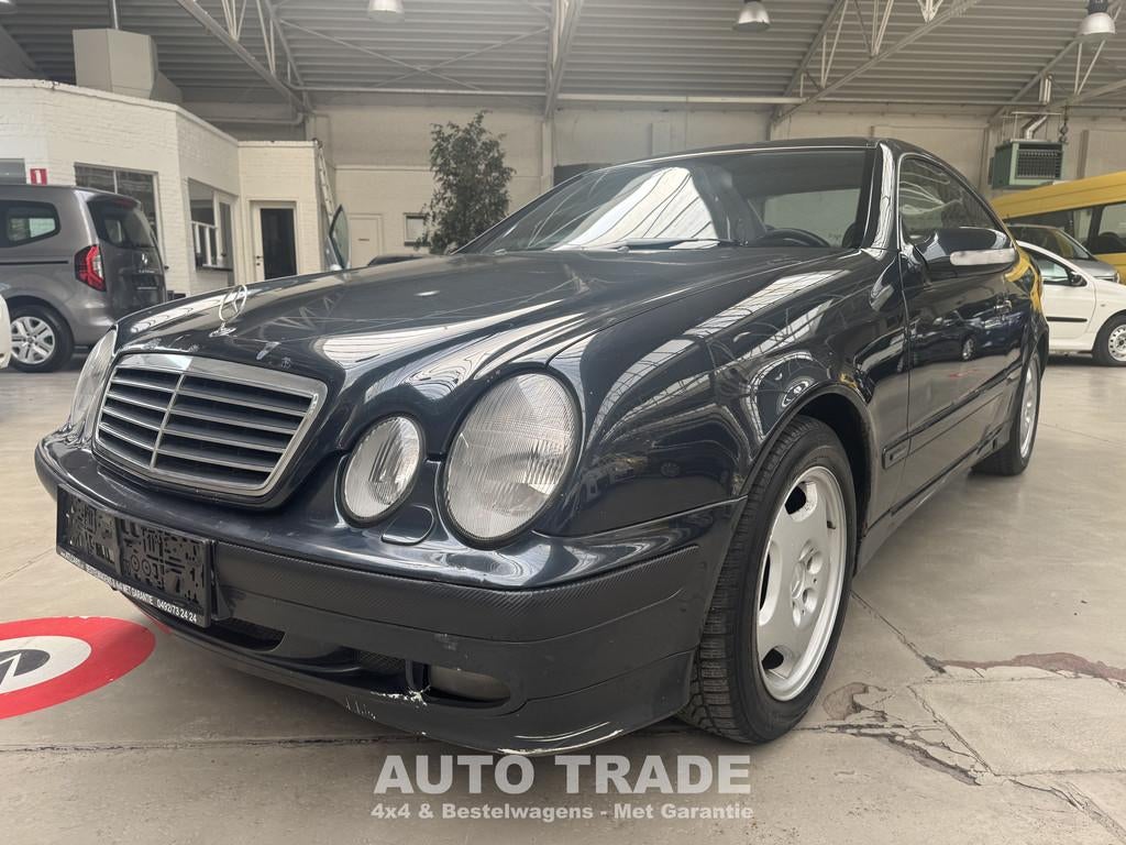 Mercedes-Benz CLK 200 2.0 LPG/Benzine | Elegance | Automaat, 1998 cc, Achterwielaandrijving, Zwart, Mistlampen