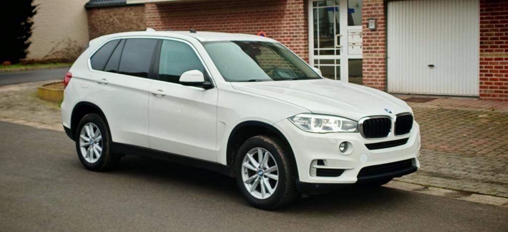 Bmw x5 f15 35i Spot Automatique
Année2015
184.000 KM
Euro 6b, Particulier, Achat