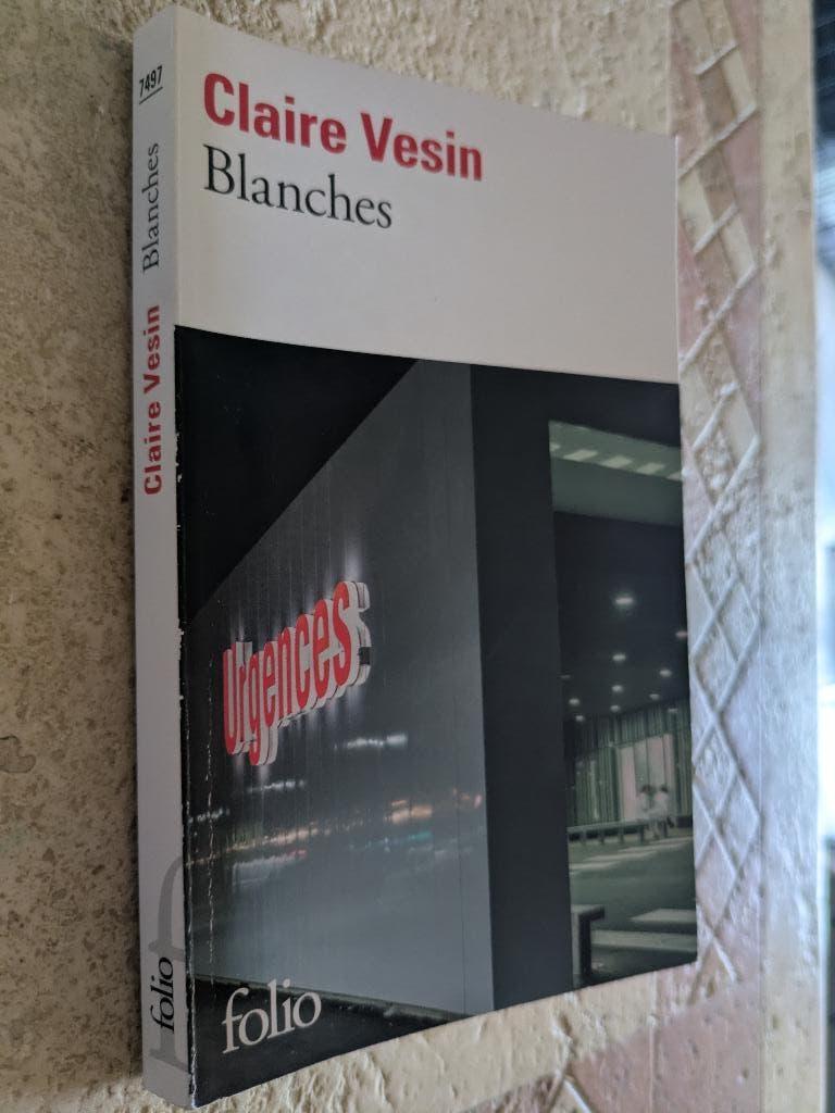 Blanches (Claire Vesin)., Boeken, Romans, Zo goed als nieuw, Europa overig, Verzenden