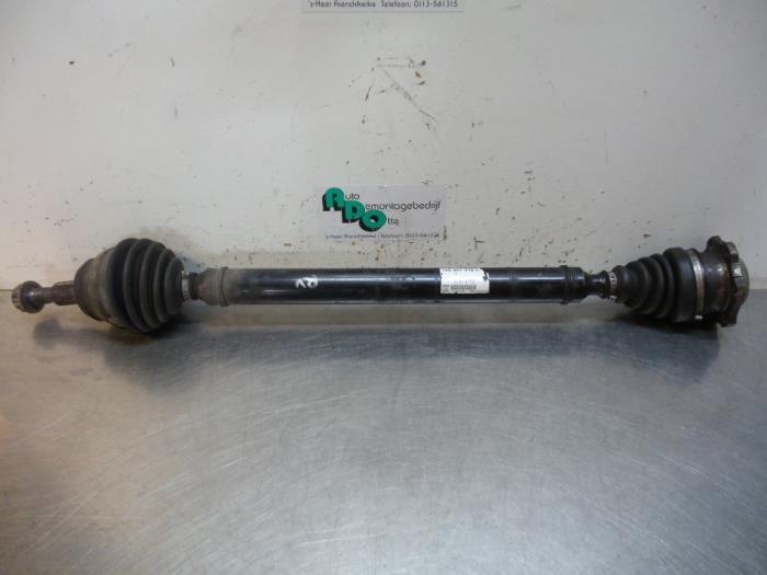 Arbre de transmission avant droit d'un Audi A3 (A3 96-), Autos : Pièces & Accessoires, -, 3 mois de garantie, Audi, Utilisé