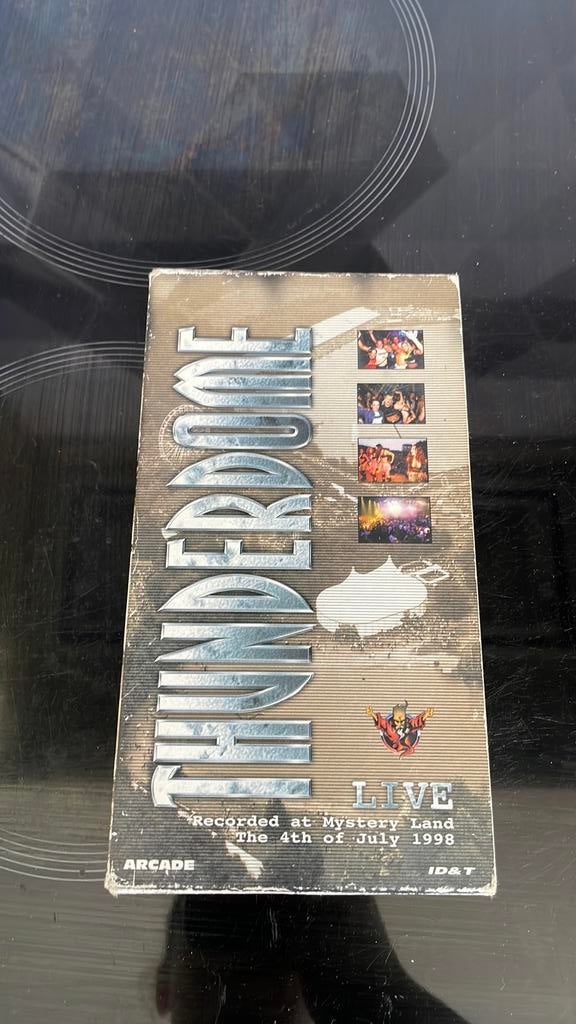 Thunderdome ‘Mystery Land ‘98’, Ophalen, Zo goed als nieuw