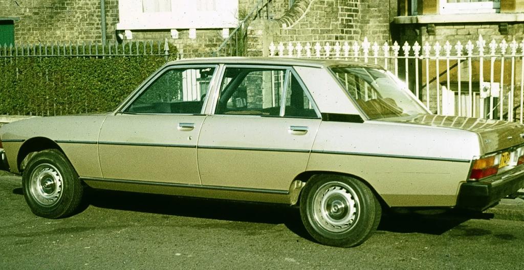 Je recherche des jantes Peugeot Oldtimer 504, 505, 604, Autos, Achat, Particulier, Coupé, Peugeot