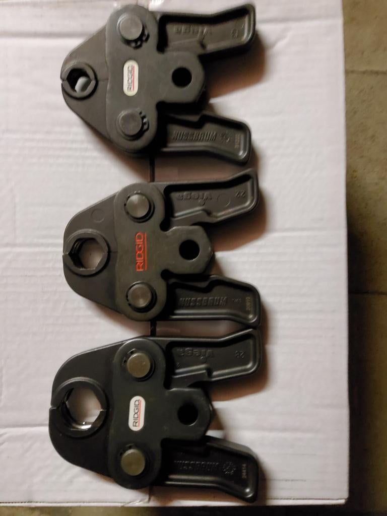 Nieuwe Ridgid persbekken model Viega, Doe-het-zelf en Bouw, Ophalen, Nieuw