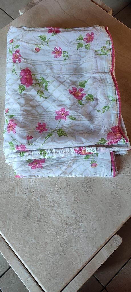 Couvre lit " 1 personne", Maison & Meubles, Enlèvement ou Envoi, Neuf, Rose, Couverture ou Couette