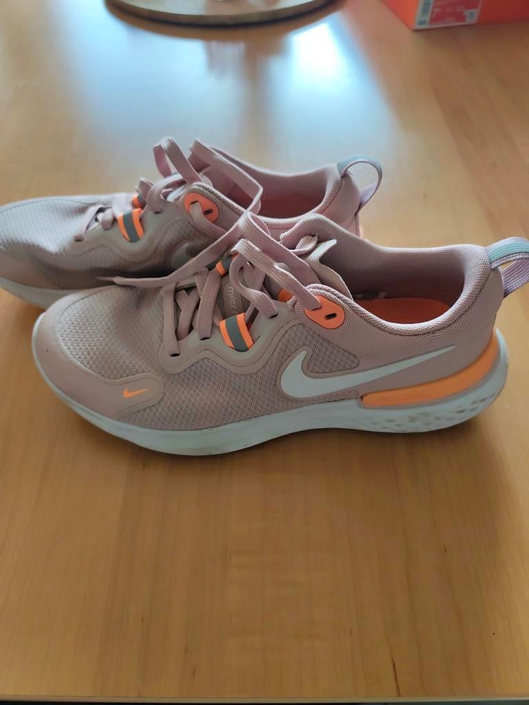 Nike react Miler maat 38,5, Ophalen of Verzenden, Nike