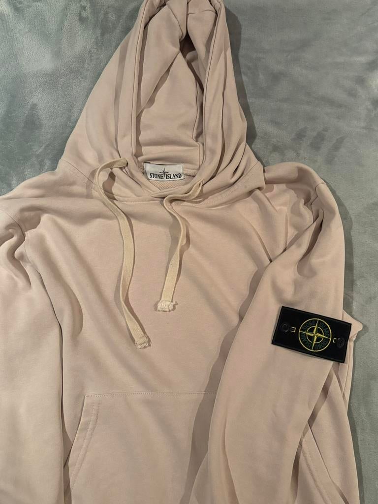 Stone Island Trui met badge - beige, Kleding | Heren, Verzenden, Zo goed als nieuw, Maat 52/54 (L), Beige