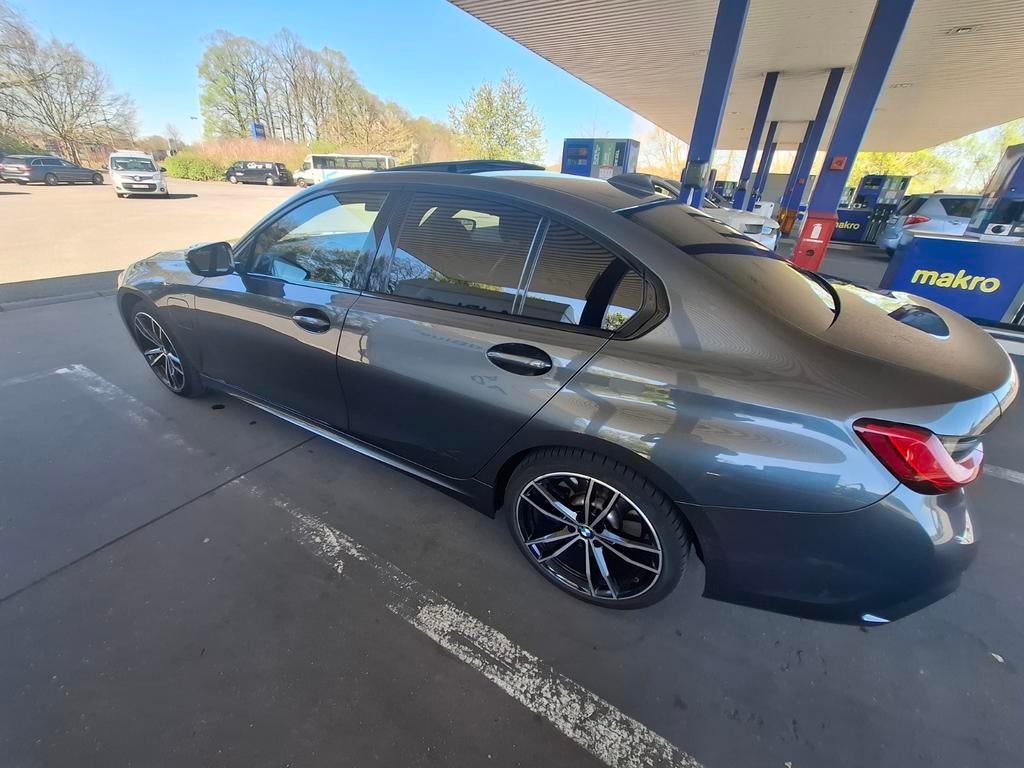 BMW 330 e hibride, Auto's, BMW, Automaat, Leder, Lichtsensor, Berline