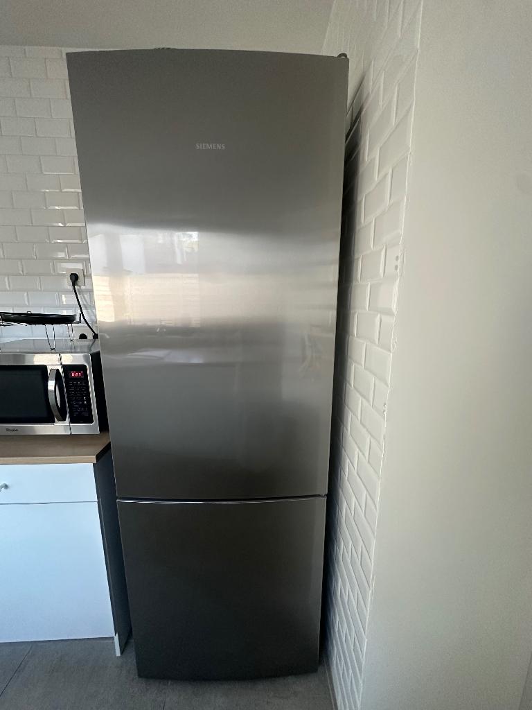 Frigo siemens, Enlèvement, Comme neuf, Avec compartiment congélateur