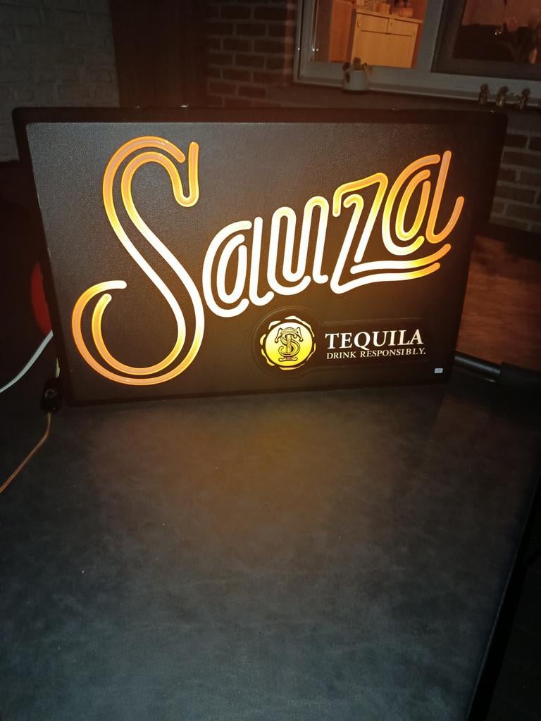 Lichtreclame sauza tequila, Verzamelen, Ophalen