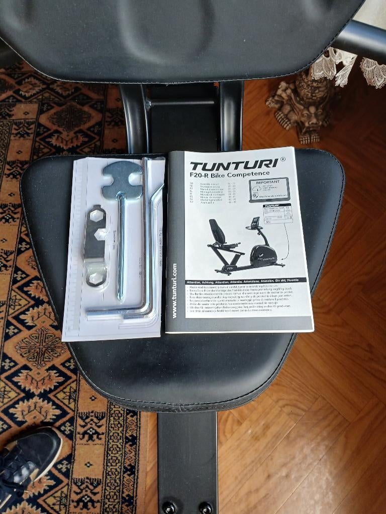 Ligfiets Tunturi F20R, Sport en Fitness, Fitnessapparatuur, Ophalen, Ligfiets, Zo goed als nieuw, Metaal