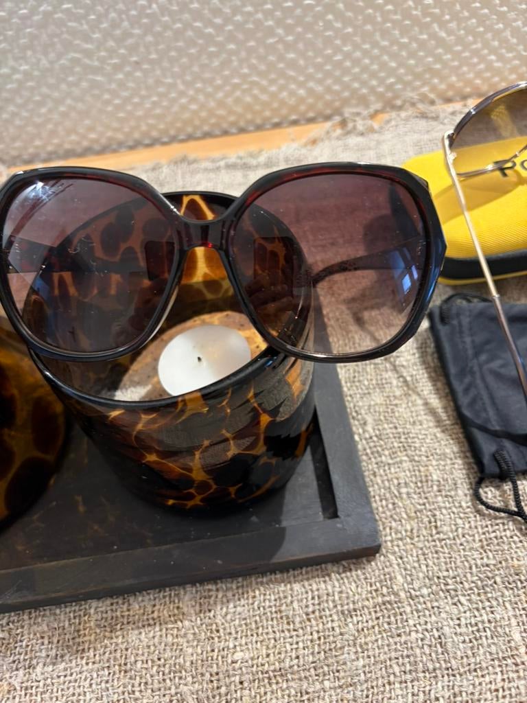 Guess authentiek, Handtassen en Accessoires, Zonnebrillen en Brillen | Dames, Ophalen of Verzenden, Zo goed als nieuw, Bril