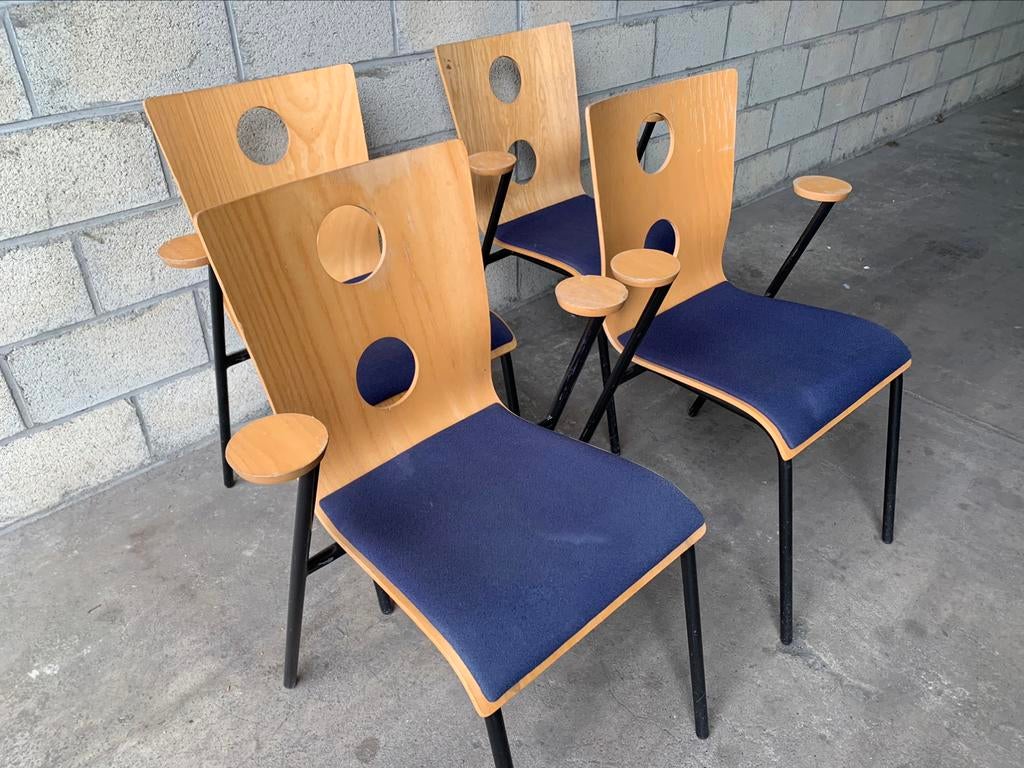 Chaises Drisag Roel vandebeek, Gebruikt