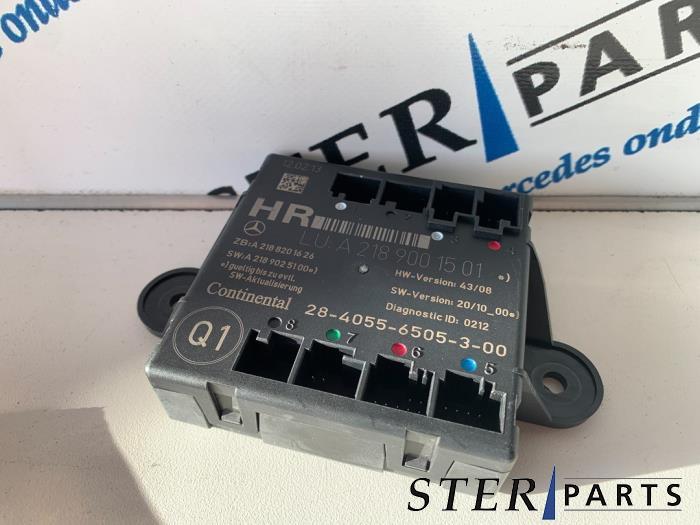 Centrale Deurvergrendelings Module van een Mercedes CLS-Klas, Ophalen of Verzenden, 3 maanden garantie, Gebruikt, Mercedes-Benz