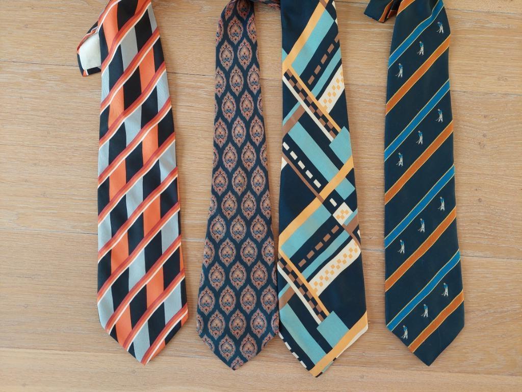 Assortiment de cravates de marque bleues aux accents oranges, Vêtements | Hommes, Enlèvement ou Envoi, Yves Saint Laurent, À motif