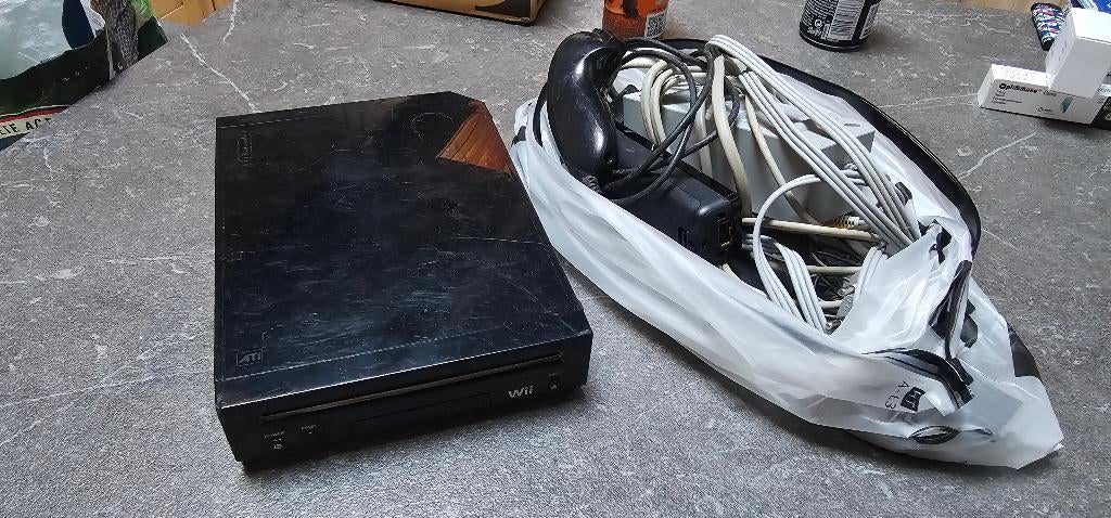 Wii noire, Consoles de jeu & Jeux vidéo, Enlèvement ou Envoi, Utilisé