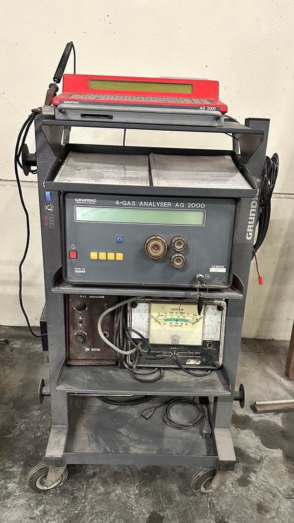 Grundig uitlaatgastester, Ophalen, Gebruikt