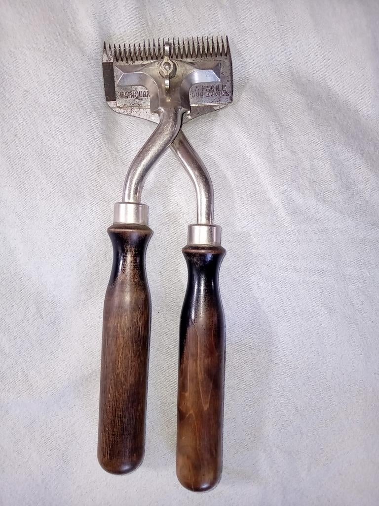 ancienne tondeuse à mouton, Enlèvement ou Envoi