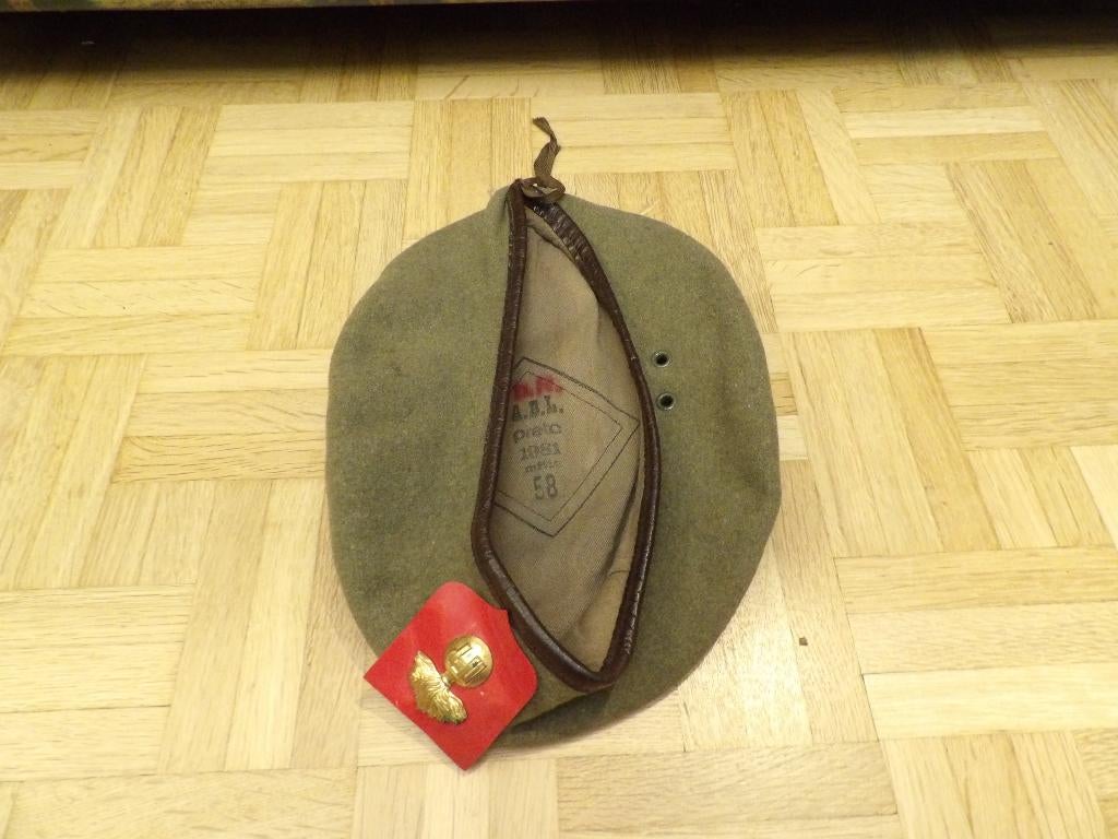 ABL - lot militaria, Ophalen