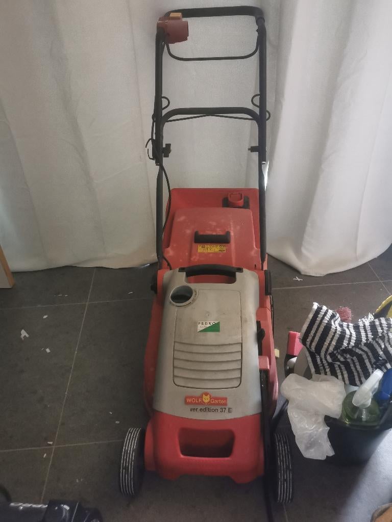 Grasmachine, Wolf Garten, Tondeuse rotative, Sac de ramassage, 30 à 39 cm