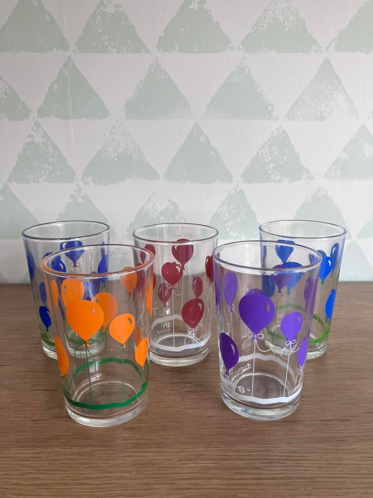 5 drinkglazen met ballonnen motief, Enlèvement ou Envoi