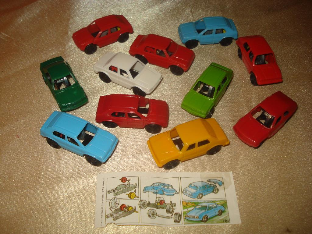 KINDER Lot de 11 Anciennes Voitures à Friction 1987 Ferrero, Enlèvement ou Envoi, Comme neuf, Autres types