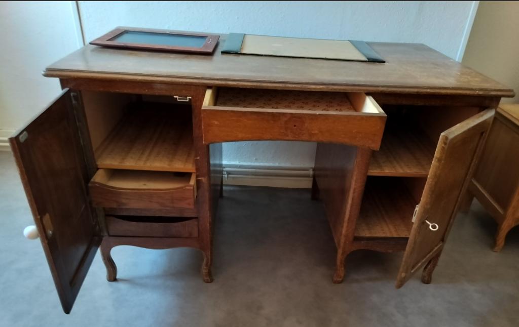 bureau ancien, Maison & Meubles, Bureaux, Utilisé, Enlèvement