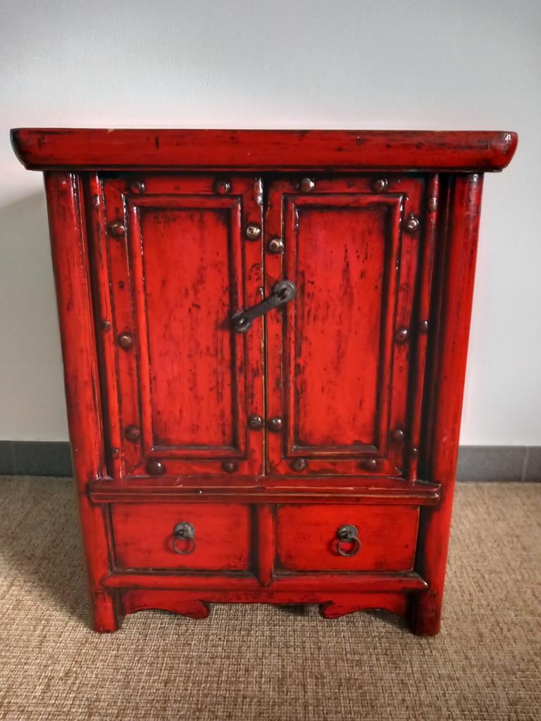 Ancienne armoire chinoise fabriquée à la main., Enlèvement